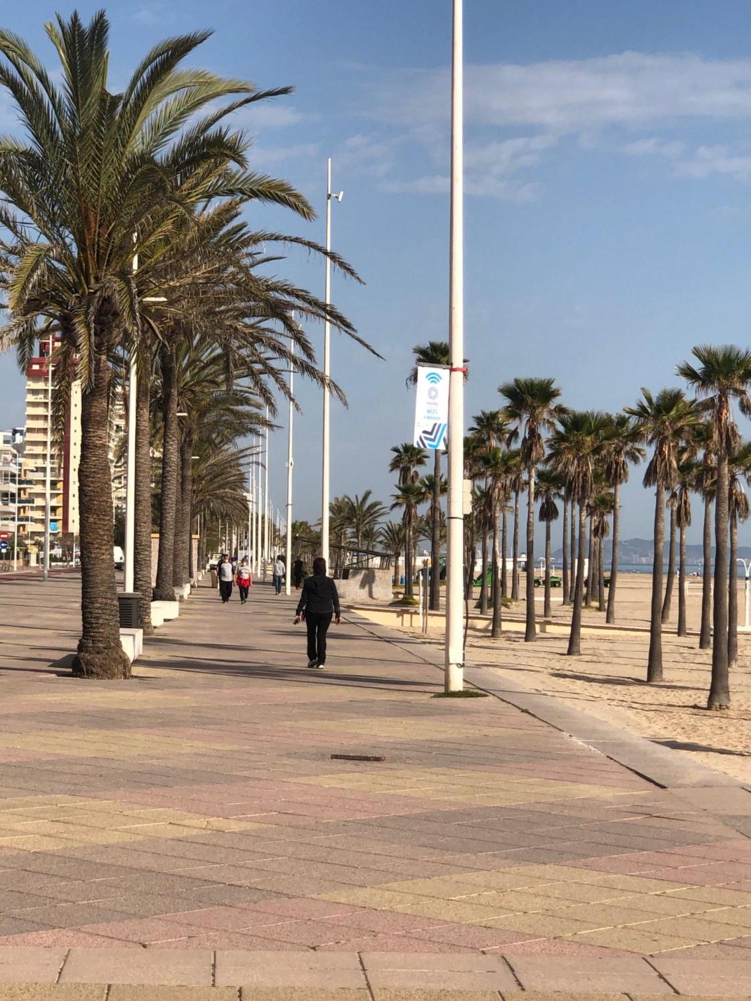 Playa De Gandia 1Ere Ligne El Galeon Apartment Luaran gambar